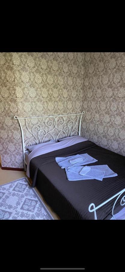 Mini Hotel Venezia Атирау Екстер'єр фото