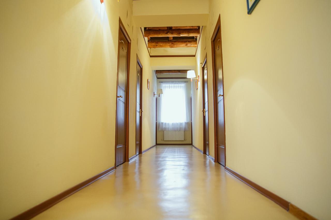 Mini Hotel Venezia Атирау Екстер'єр фото